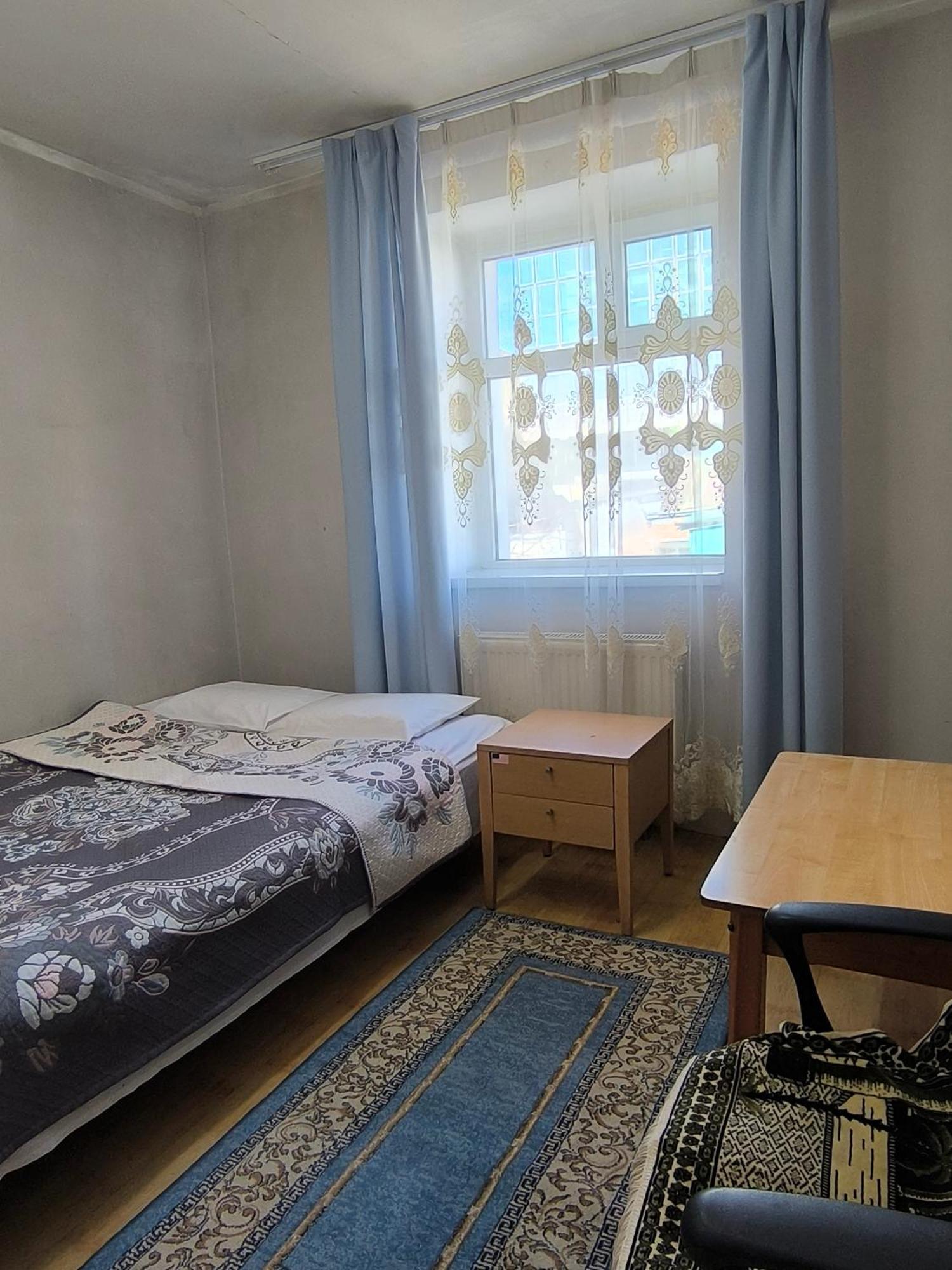 Town Yard Hostel Уланбатар Екстериор снимка
